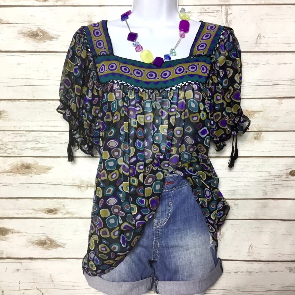 Geometric Print Short Sleeve BOHO Festival Blouse